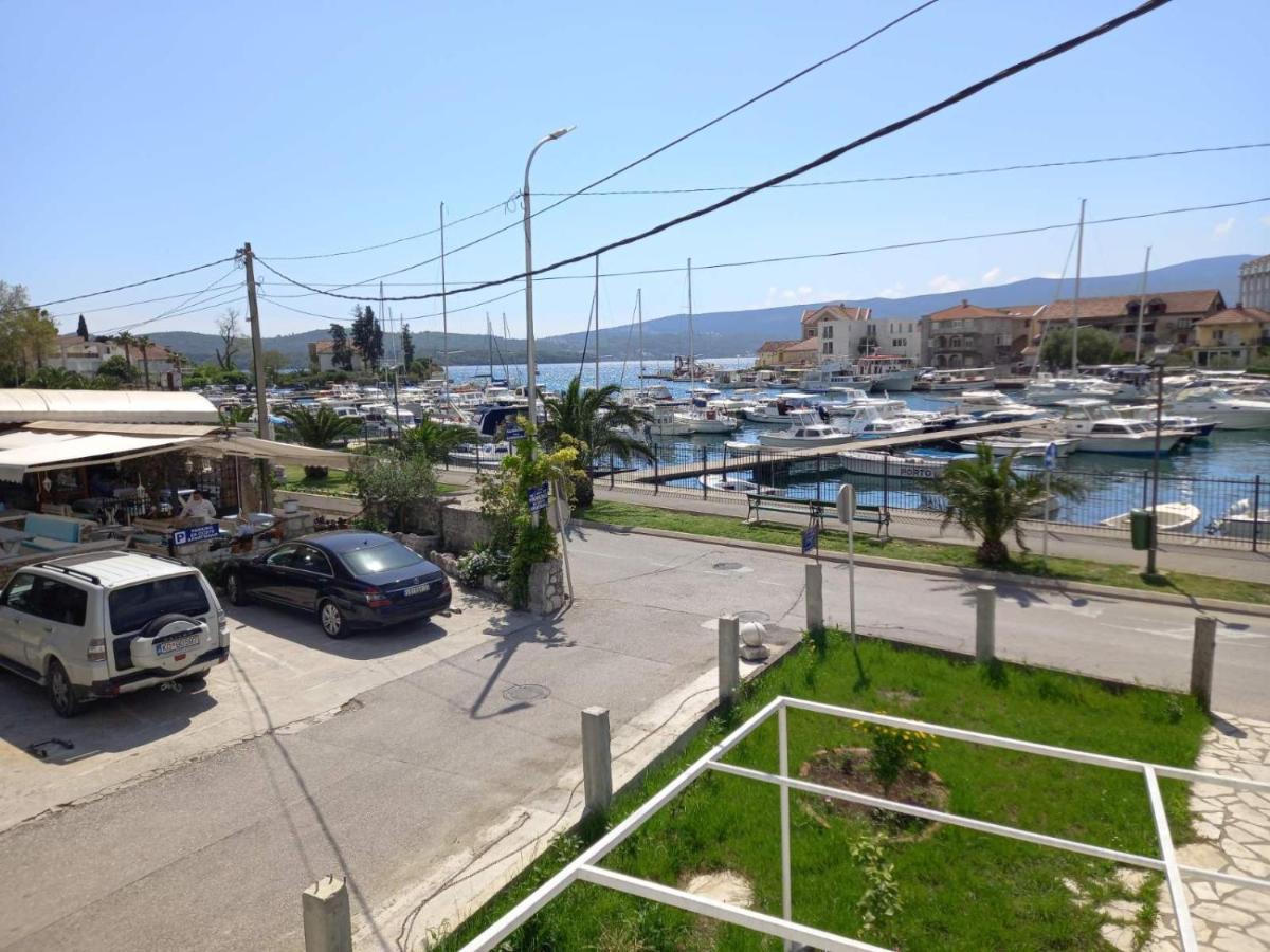 Old Marine House Apartman Tivat Kültér fotó