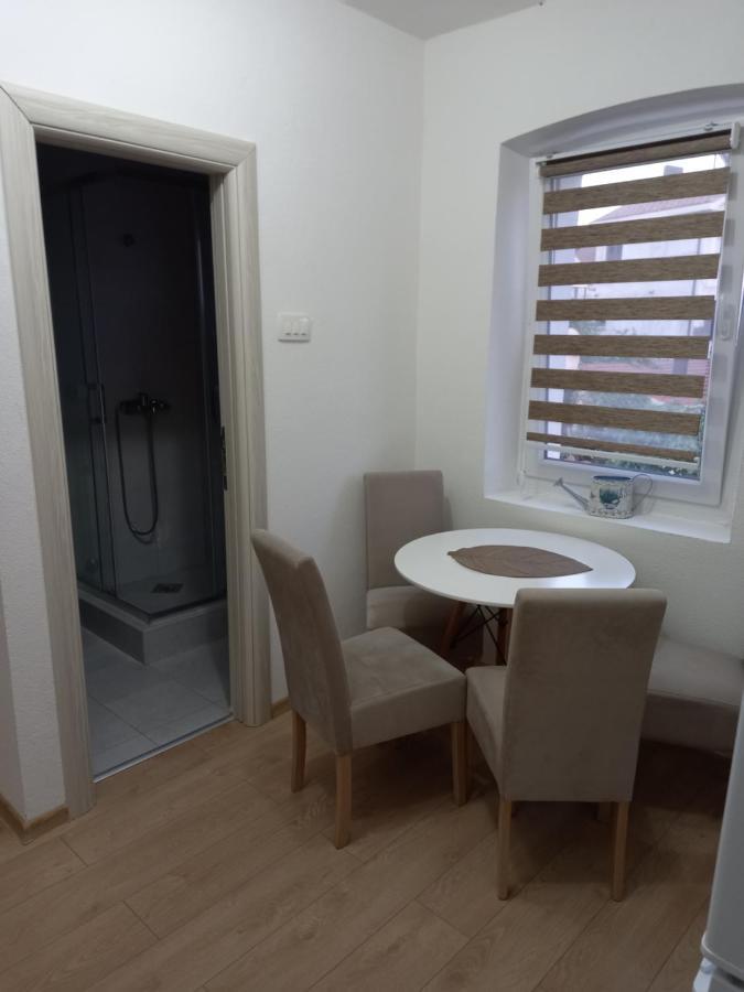 Old Marine House Apartman Tivat Kültér fotó